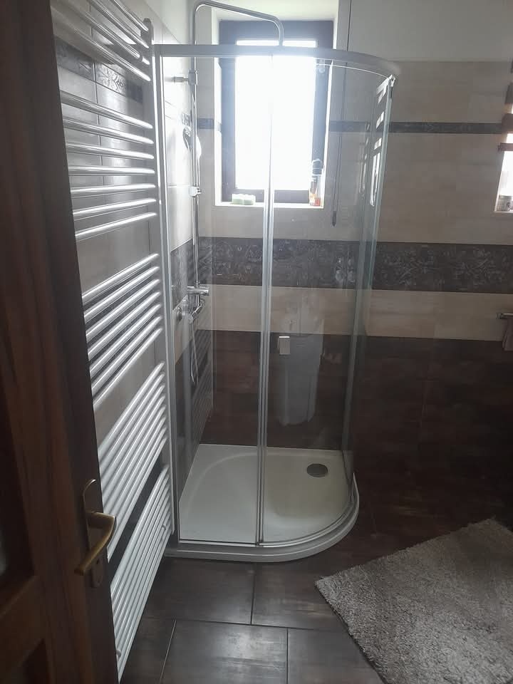 Stavební a truhlářské práce - 10