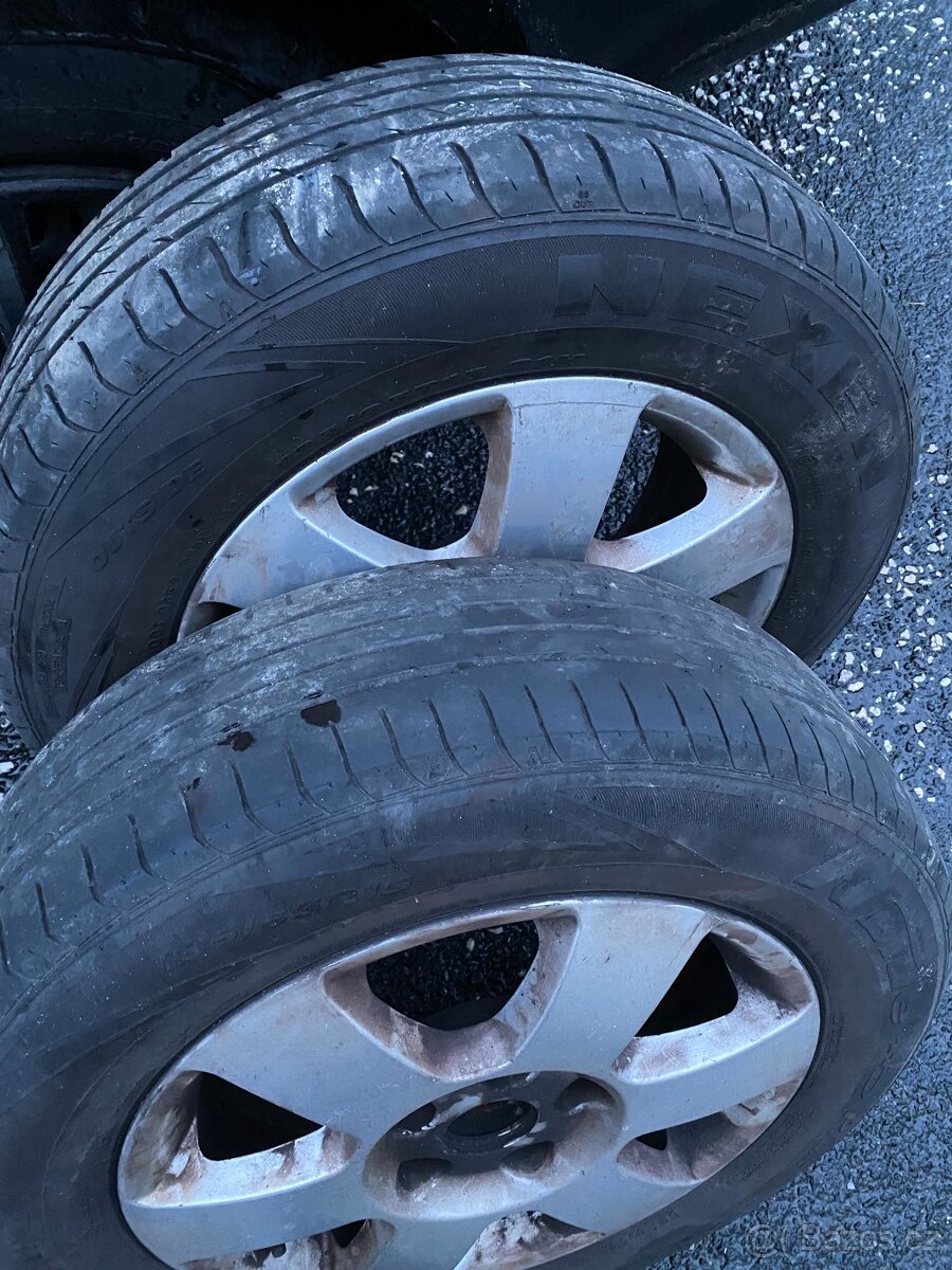2 sady kol. 195/65 (R15) - 10