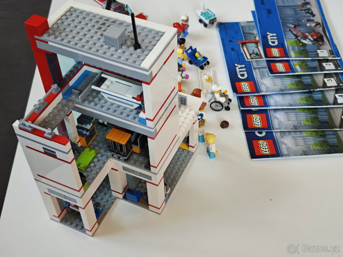 LEGO City 60204 - Nemocnice - 10