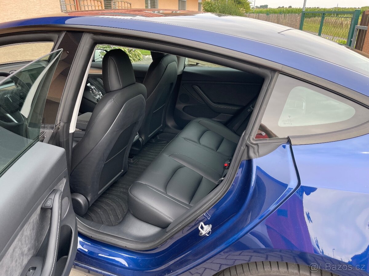 Tesla model 3 RWD 12/2022 - 10
