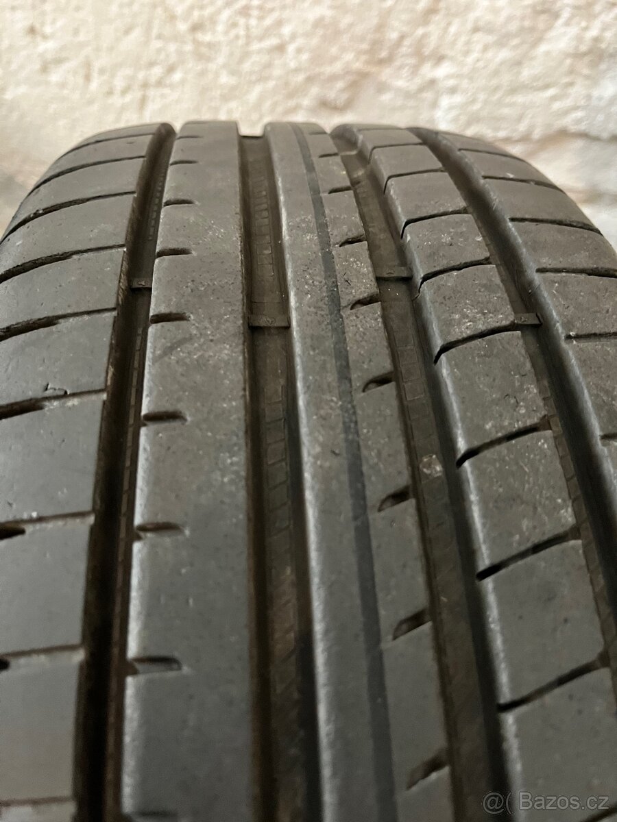 Alu MERCEDES A r17 215/45 letní - 10