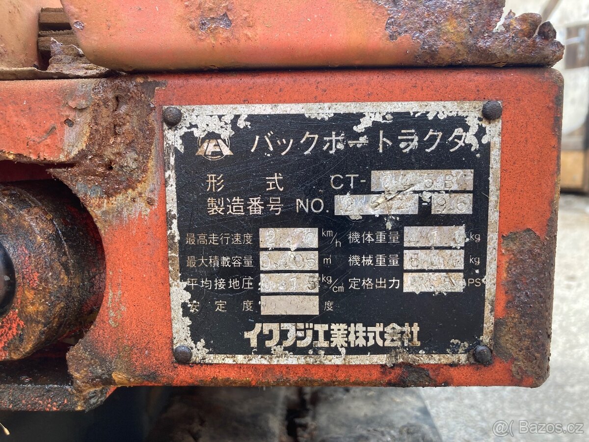 Minibagr IWAFUJI CT045B - 10