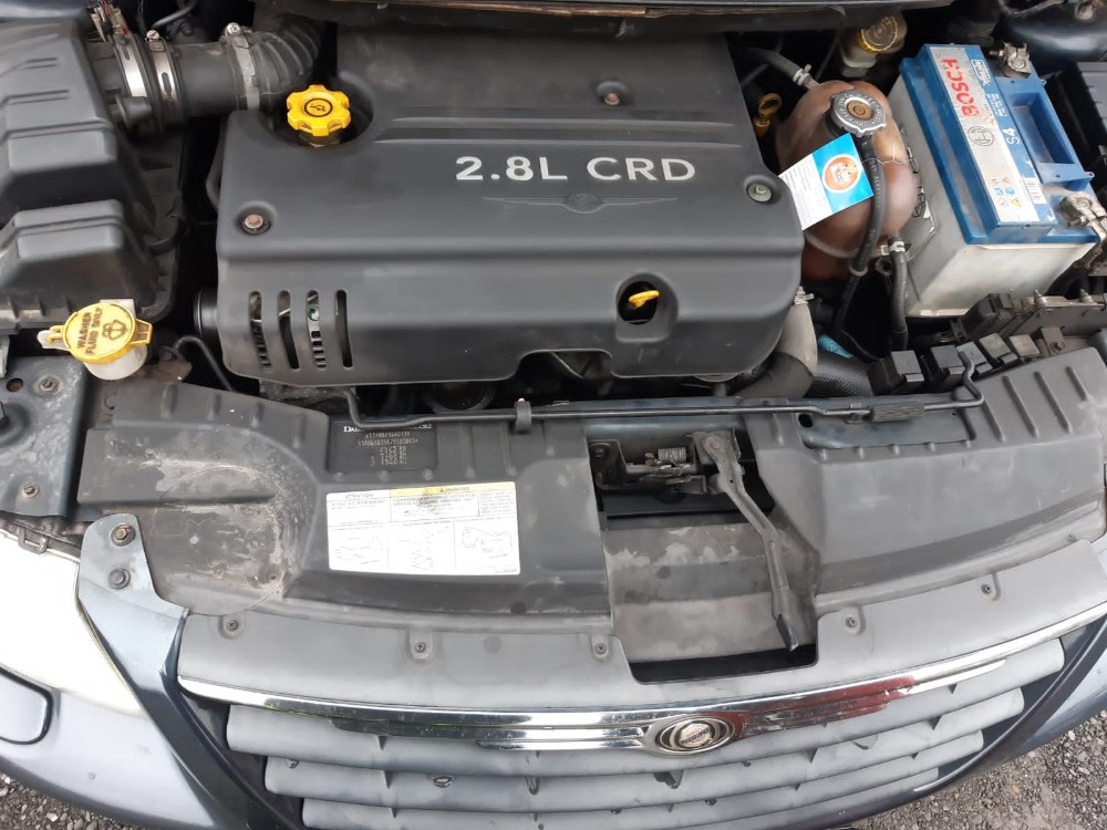 CHRYSLER VOYAGER 2,8 CRD AUTOMAT - 10