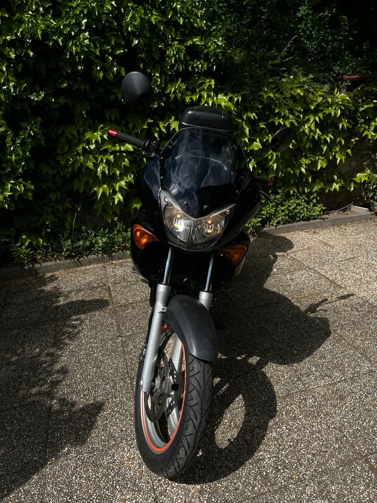 Honda XL 125V Varadero - 10