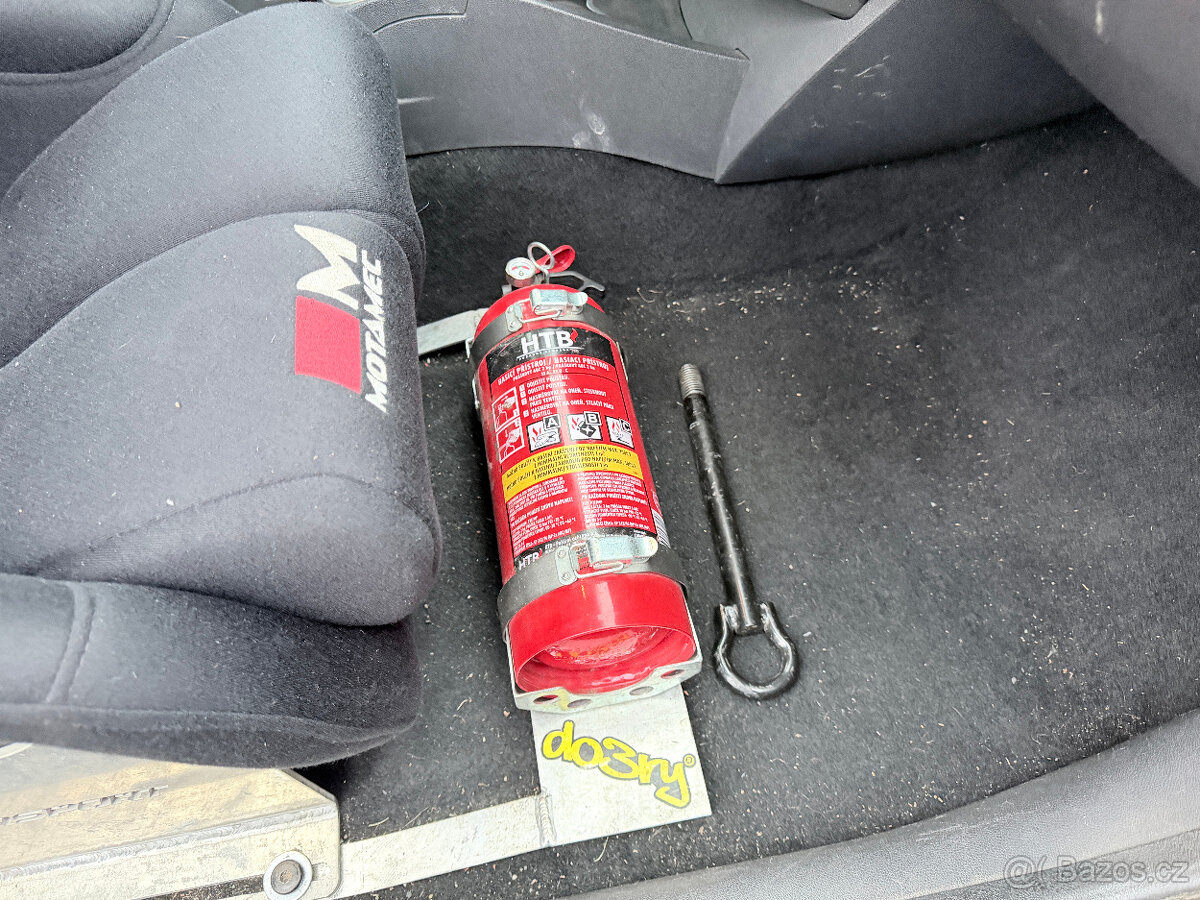 Renault Clio III RS 197 - závodní auto TOP STAV - 10