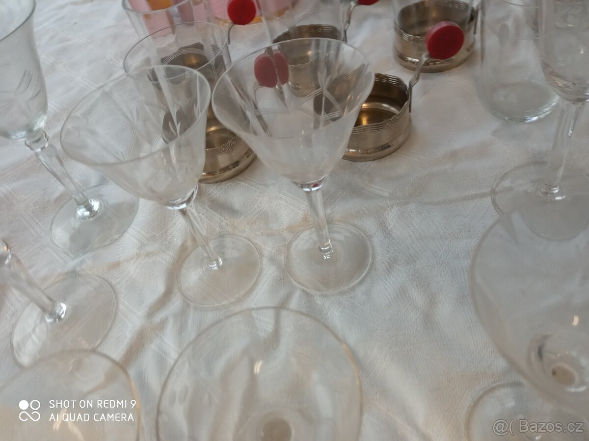 prodám sklo a porcelán - 10