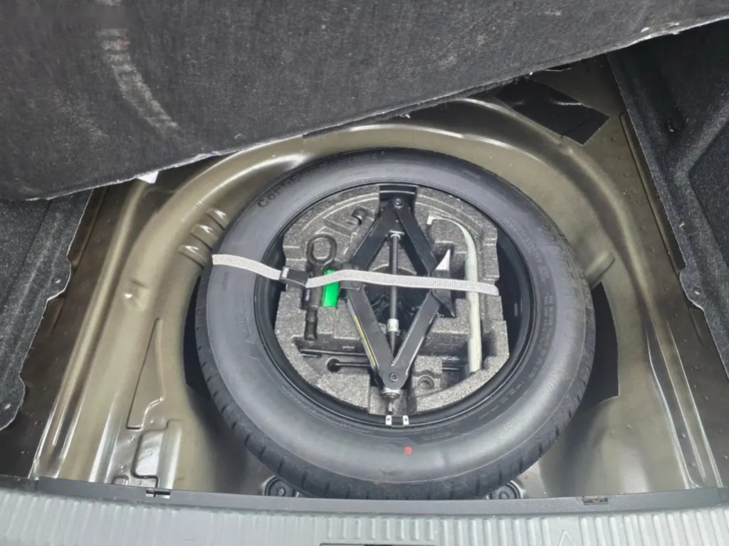 Škoda Superb, 4X4 AMBITION 2.0TDI/140kW - 10