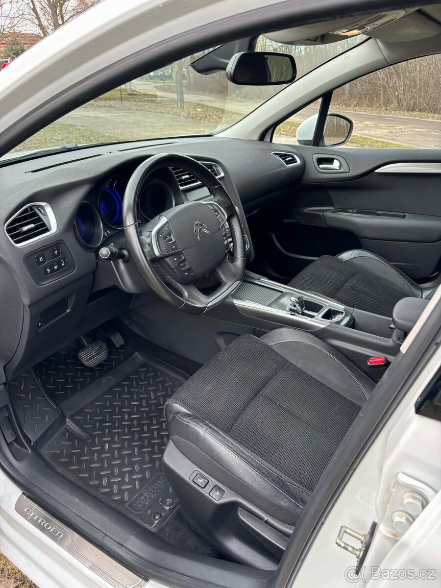 Citroën C4 1.6 HDi 110k Exclusive Start/Stop - 10