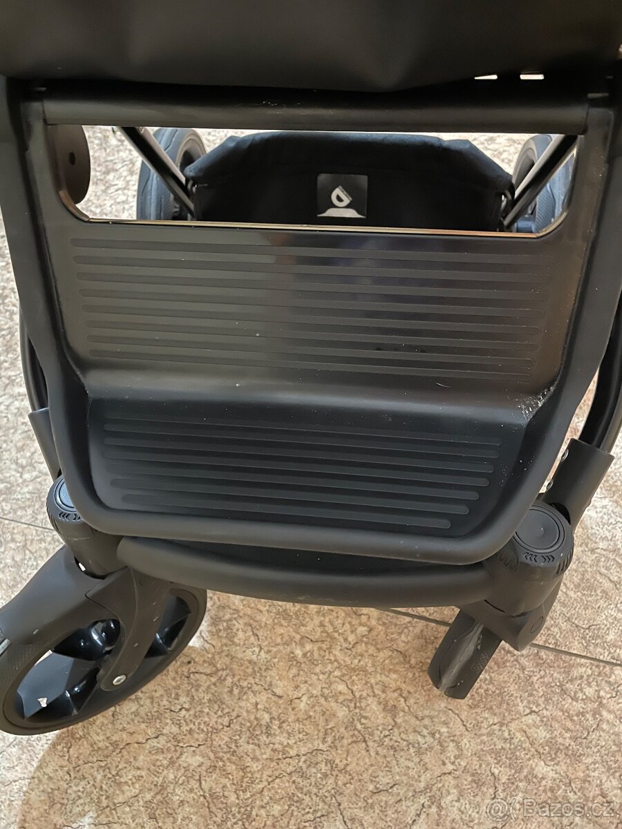 Dada Prams Nexus - 10