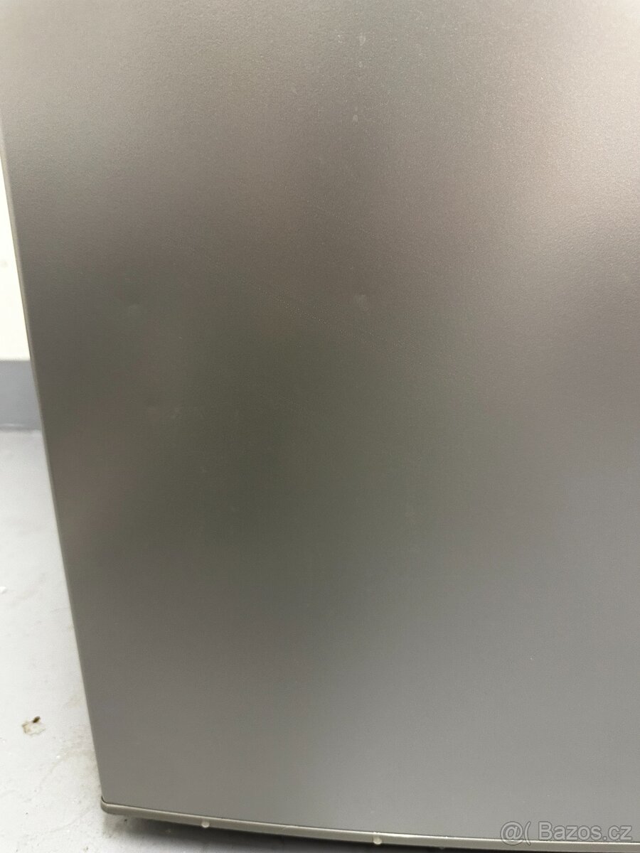 Lednice CANDY – jen rok v provozu, super stav - 10