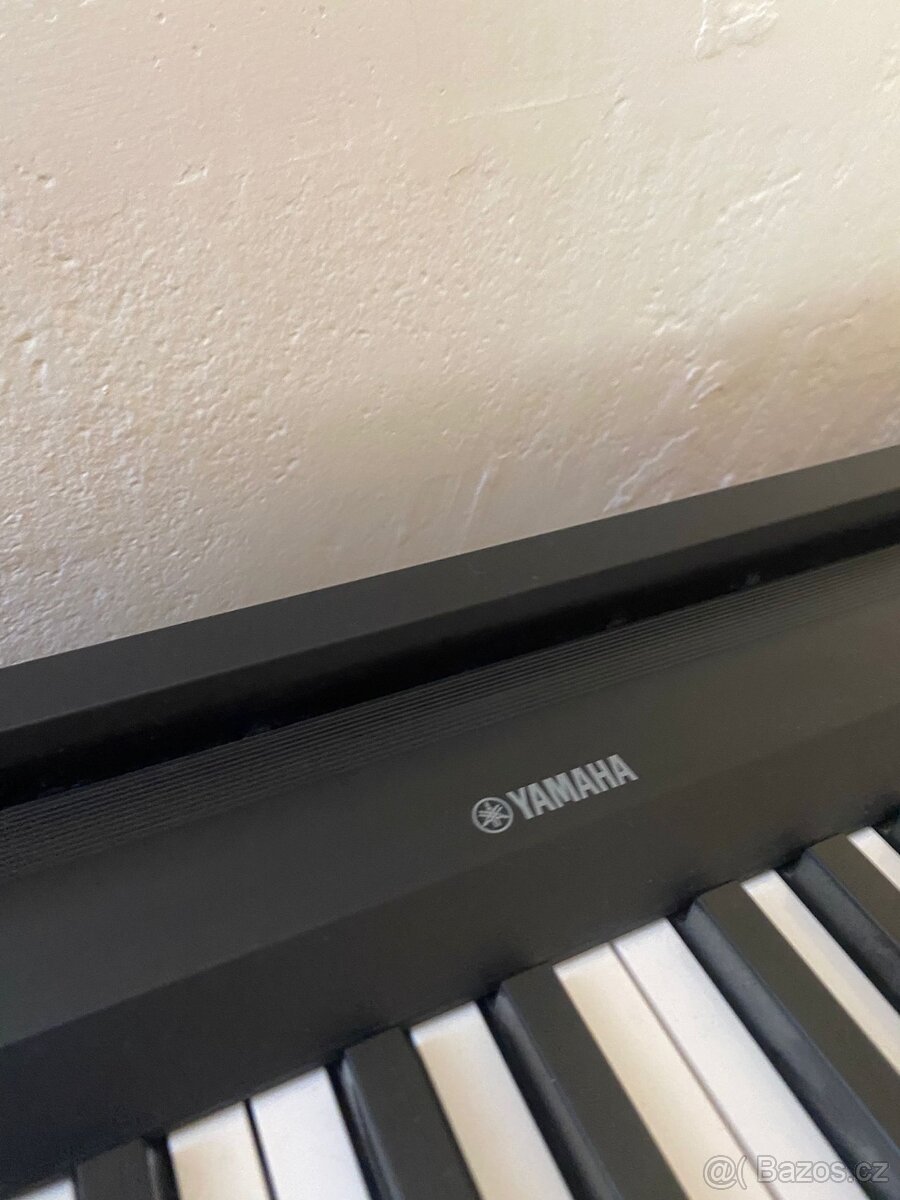 Yamaha P 145 B BT digi - 10