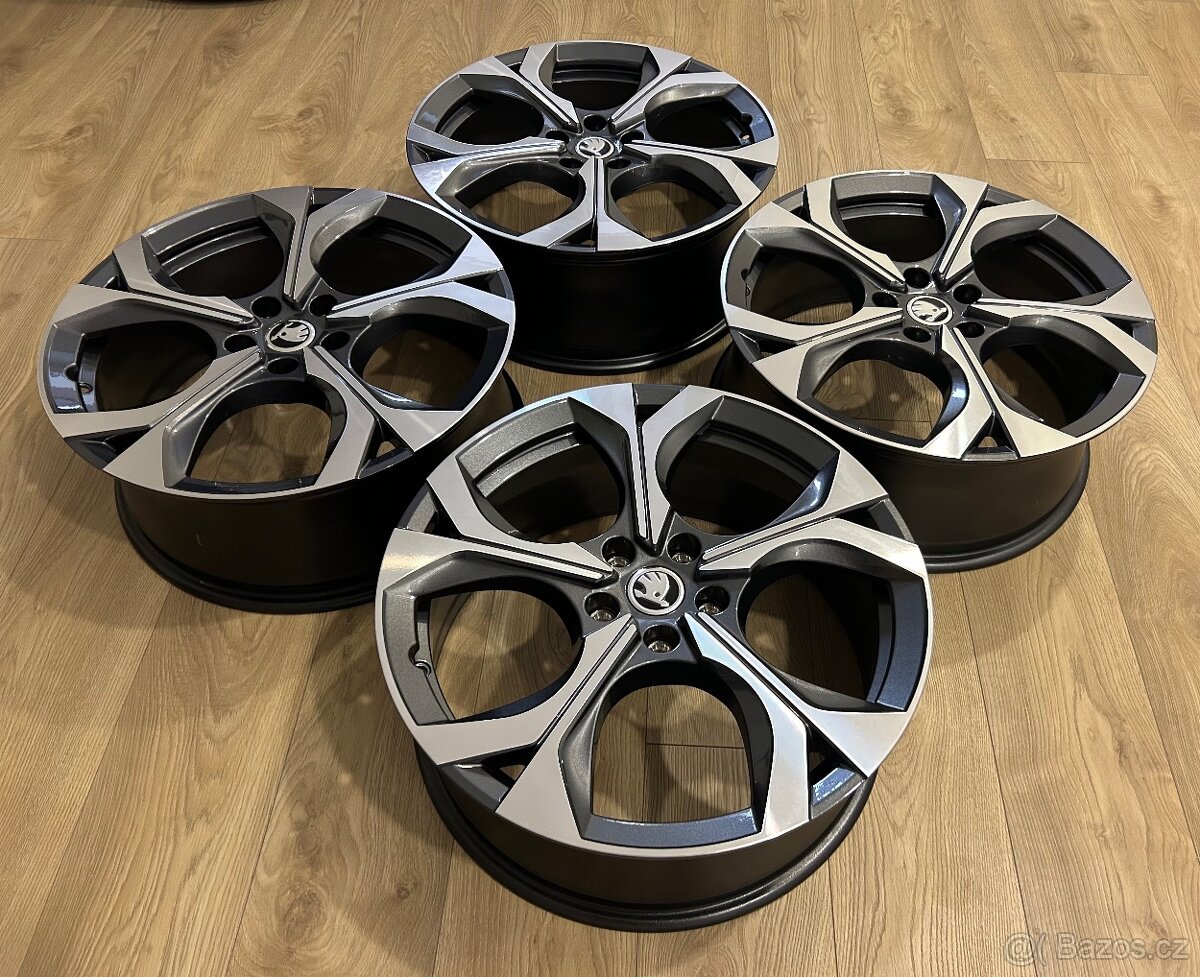 Originální alu kola R19 Škoda Octavia IV RS - 10