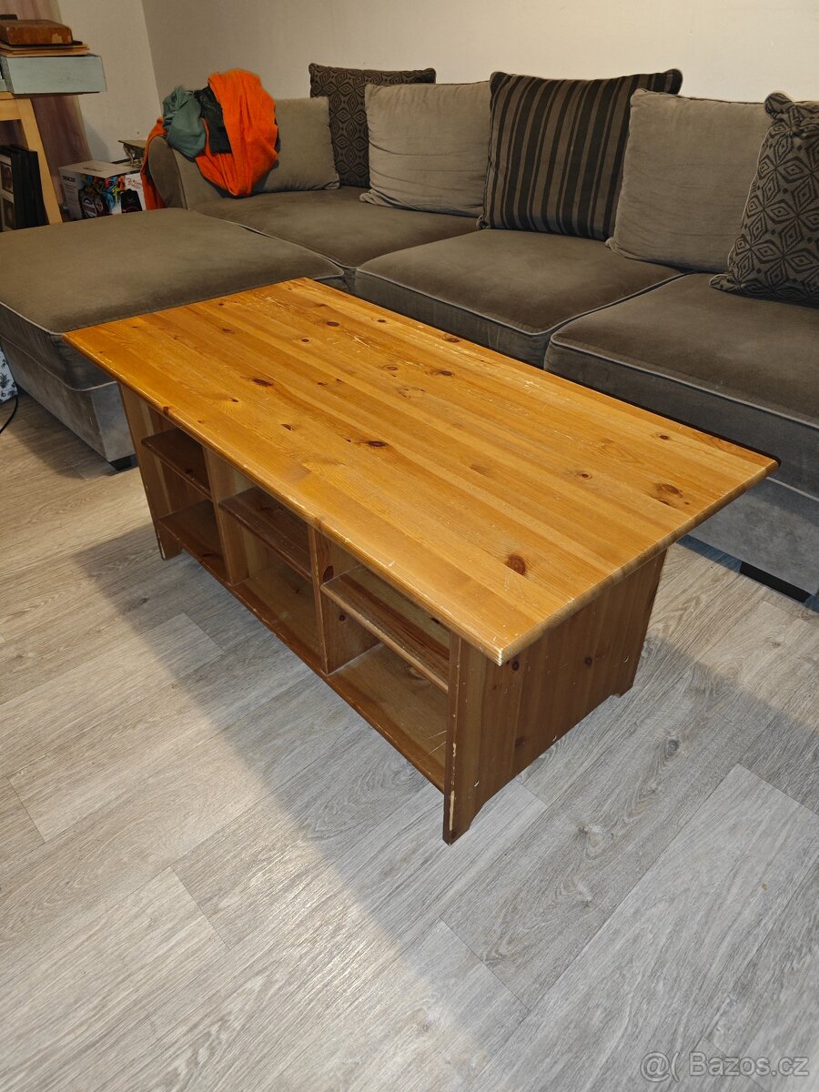 Konferenční stolek dřevěný Ikea - 10