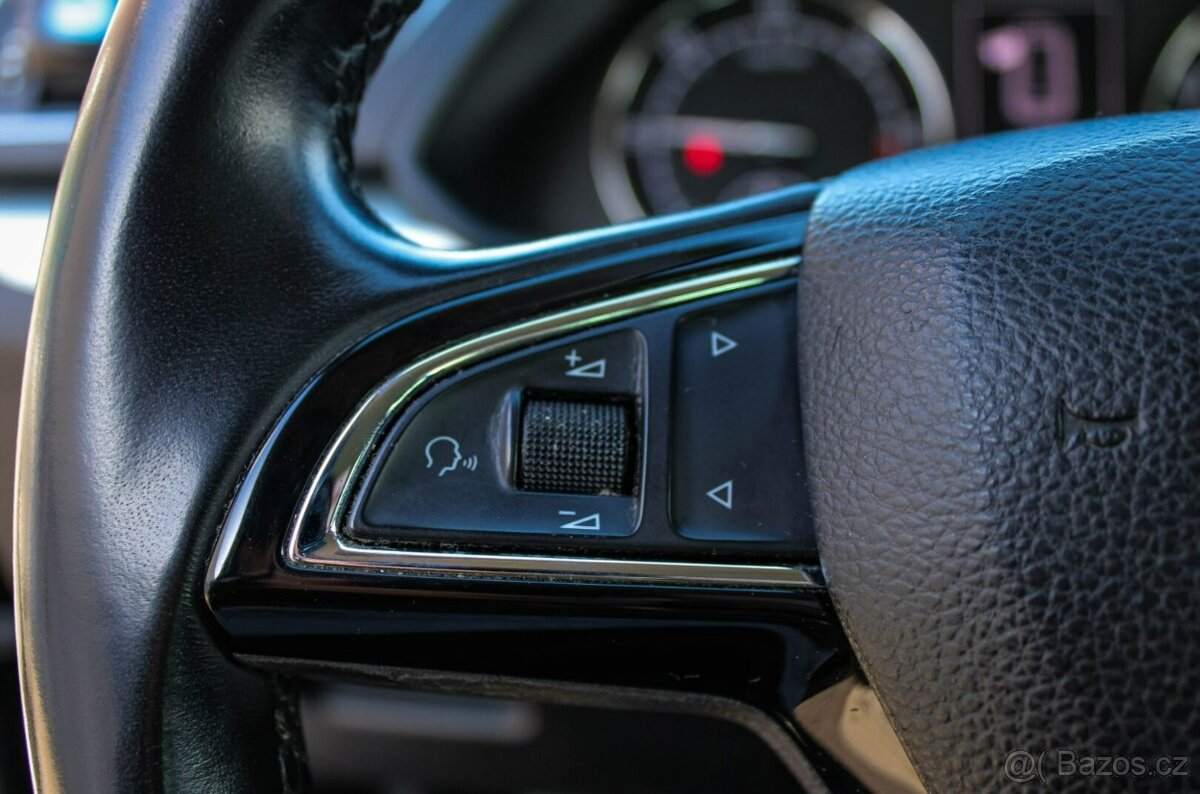 Škoda Superb 2.0 TDI Ambition DSG - 10