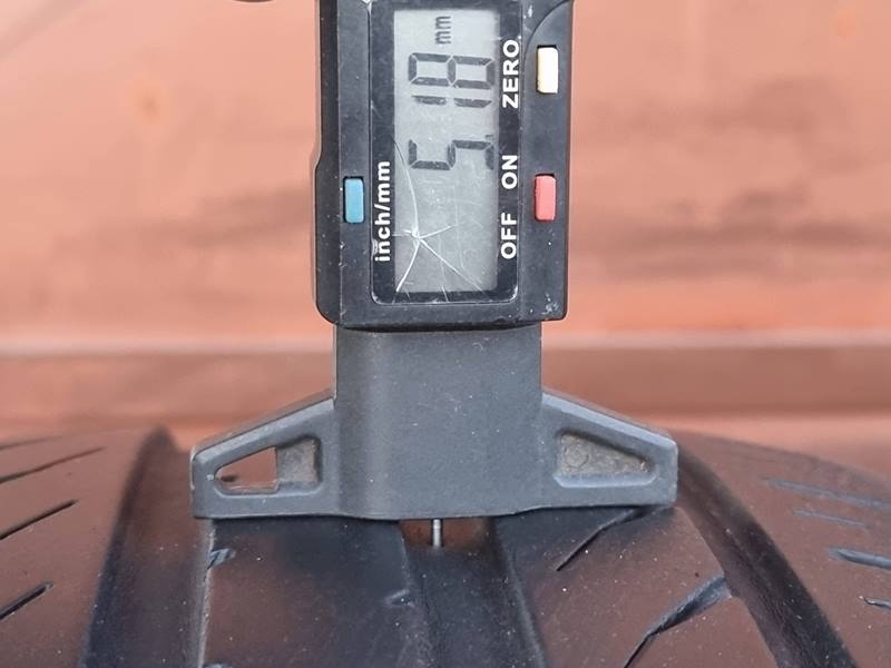 Letní Toyo 215/50/18 - 10