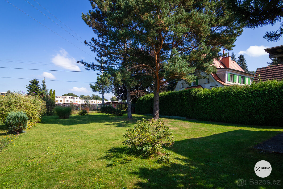 Stavební pozemek o výměře 859 m2 ve Frýdku, Nové Dvory-Podhů - 10