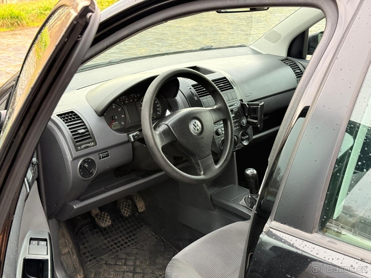 VW Polo 2008 - 10
