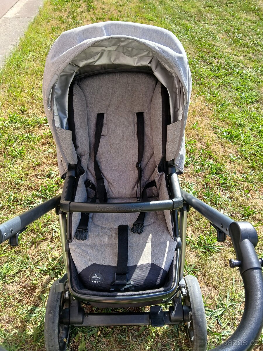 Kombinovaný kočár Baby Design Husky s příslušenstvím - 10