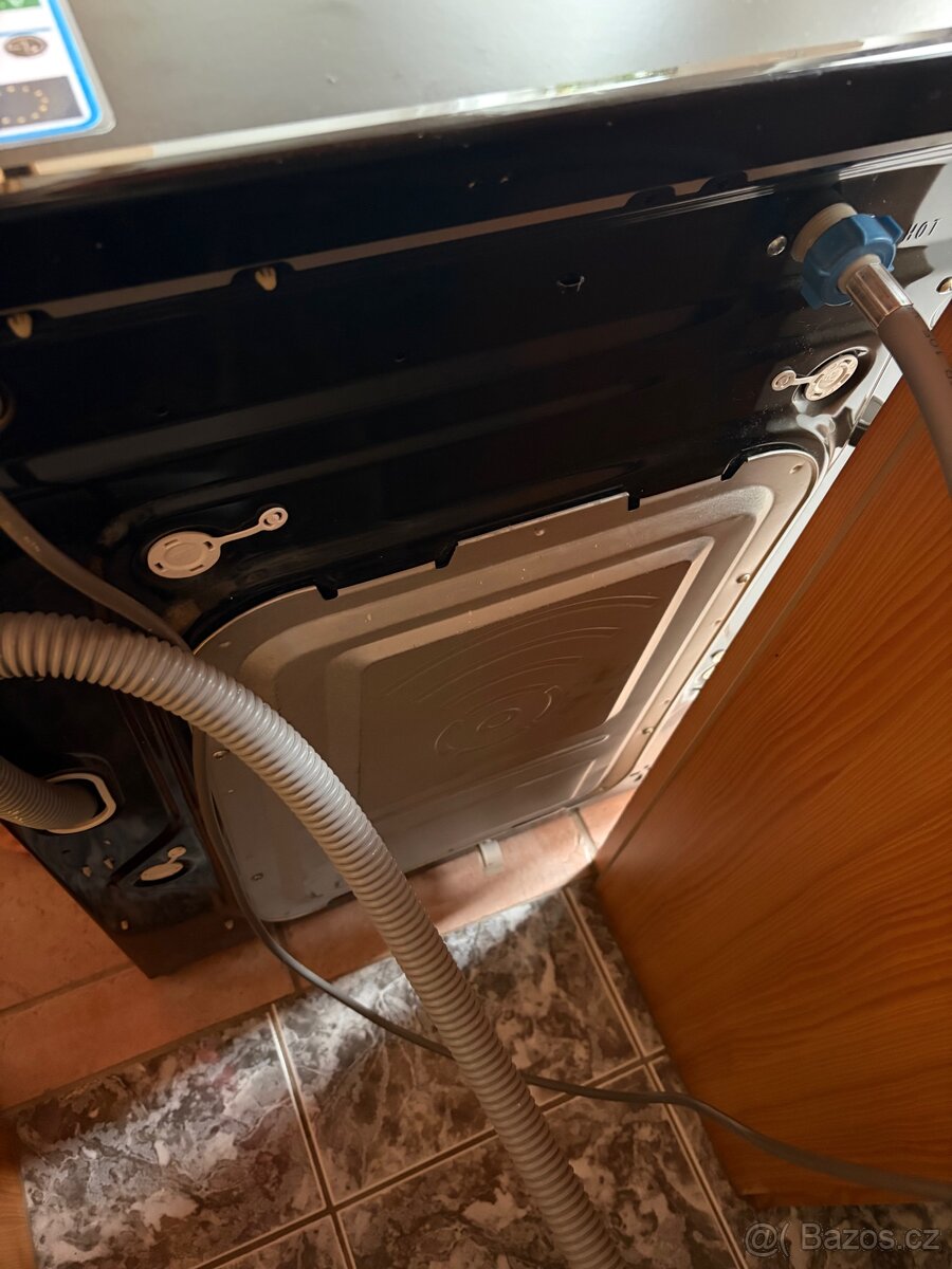 Prodám pračku LG F84A8TDS6 – 8 kg, A+++ – plně funkční - 10