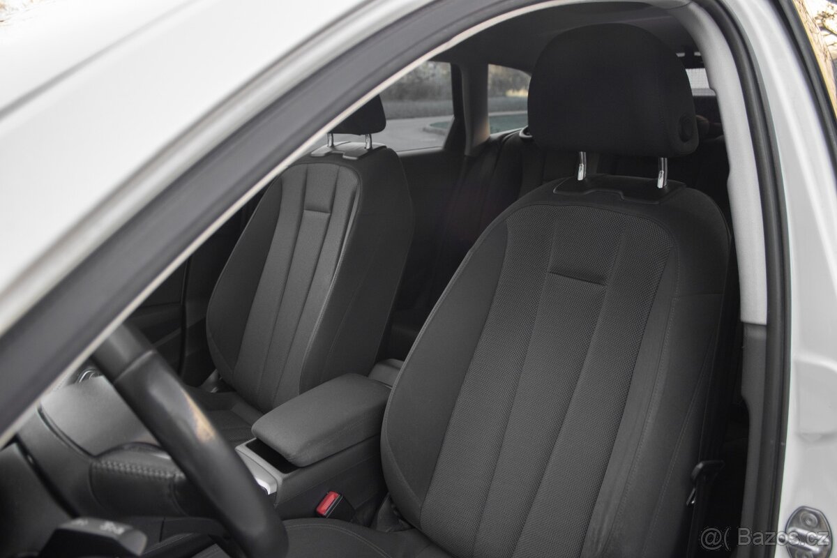 Audi A4 Avant B8 2.0 TDI S-Line - 10