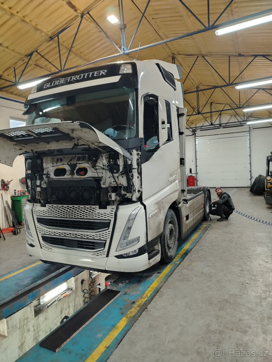 Řidič kamionu pro J&M Transped - 10