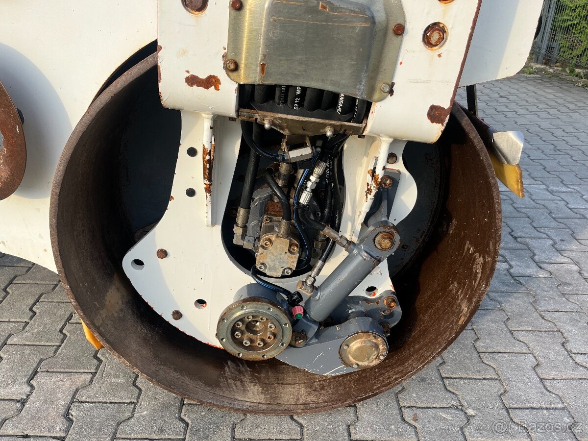 Vibrační válec zlomený ocelový Hamm HD 13 VV, Bomag - 10