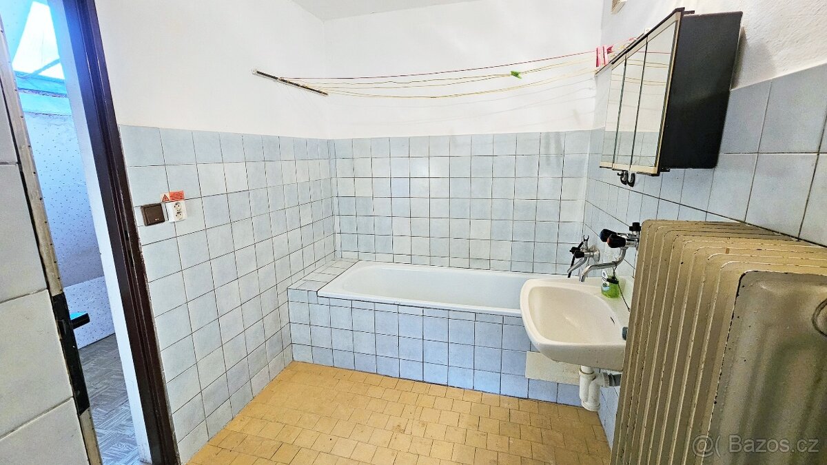 2+1 v cihlové zástavbě, 61m2, Opava - 10