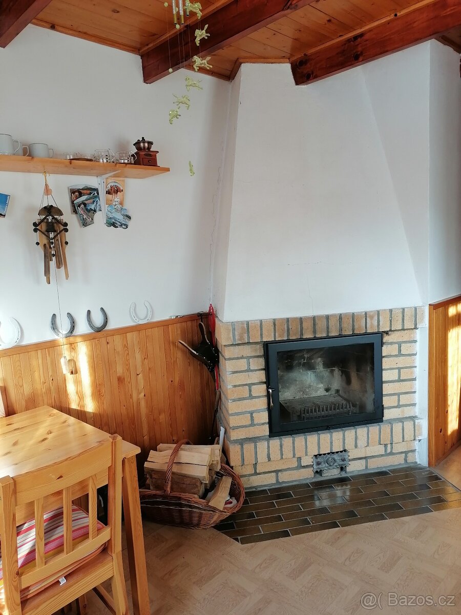 Rekreační zděná chata - 10
