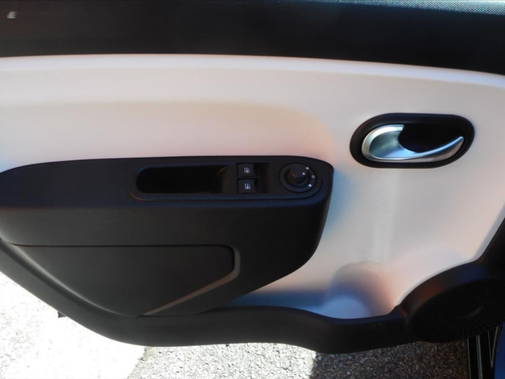 Renault Twingo - 10
