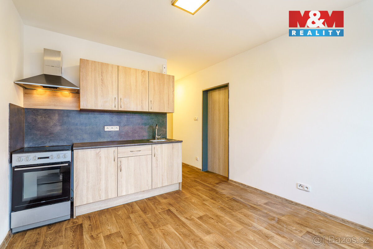 Prodej nájemního domu, 802 m², Sokolov, ul. Nádražní - 10