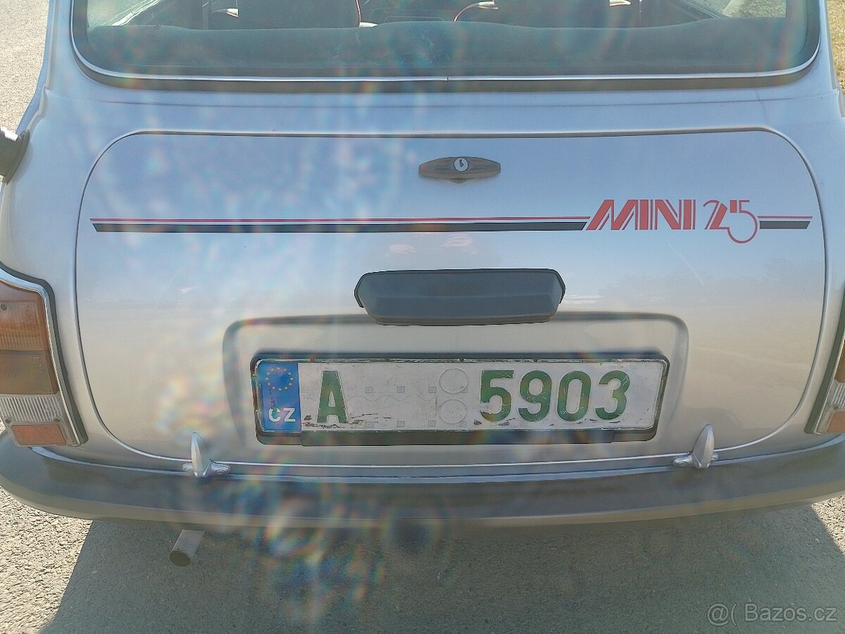 Prodám Austin Mini Classic - výroční model - luxusní stav - 10