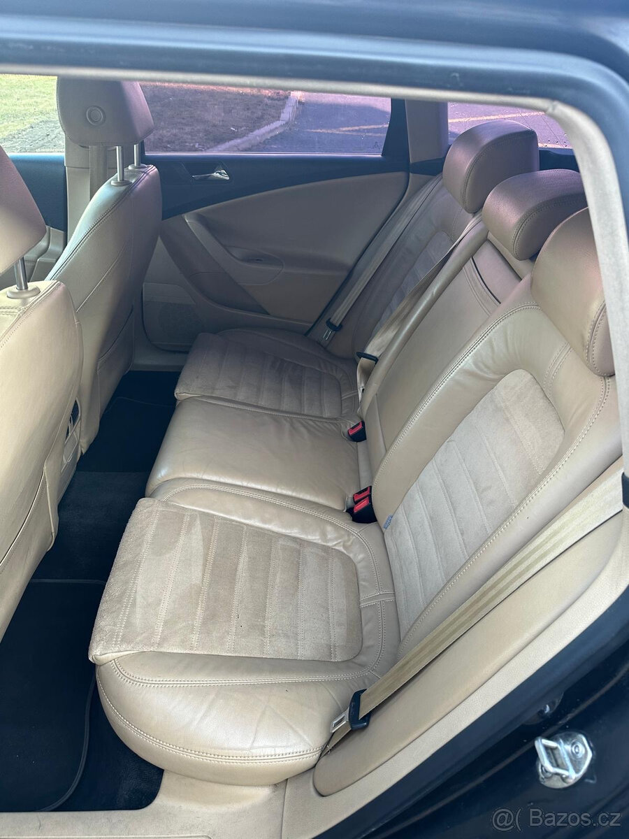 Volkswagen Passat 2.0 TDi DSG - 10