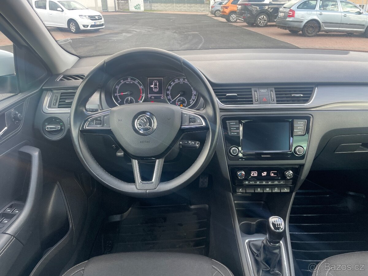 Škoda Rapid 1.0 Tsi 81 kw,ČR,100% servis ŠKODA + ZIMNÍ PNEU - 10