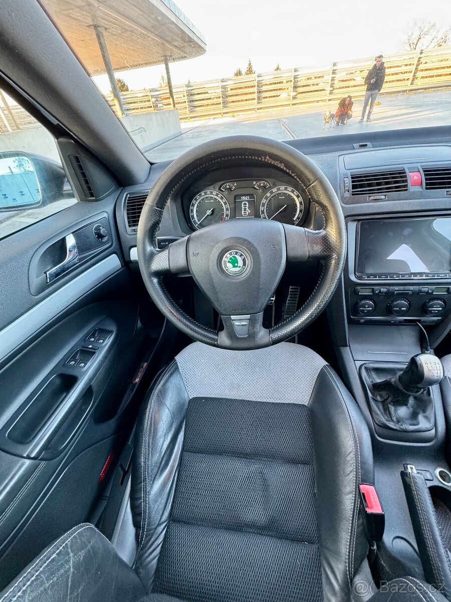 ŠKODA OCTAVIA 2.0 TFSI 147KW, BEZ KOROZE, SERVISKA, TAŽNÉ, - 10