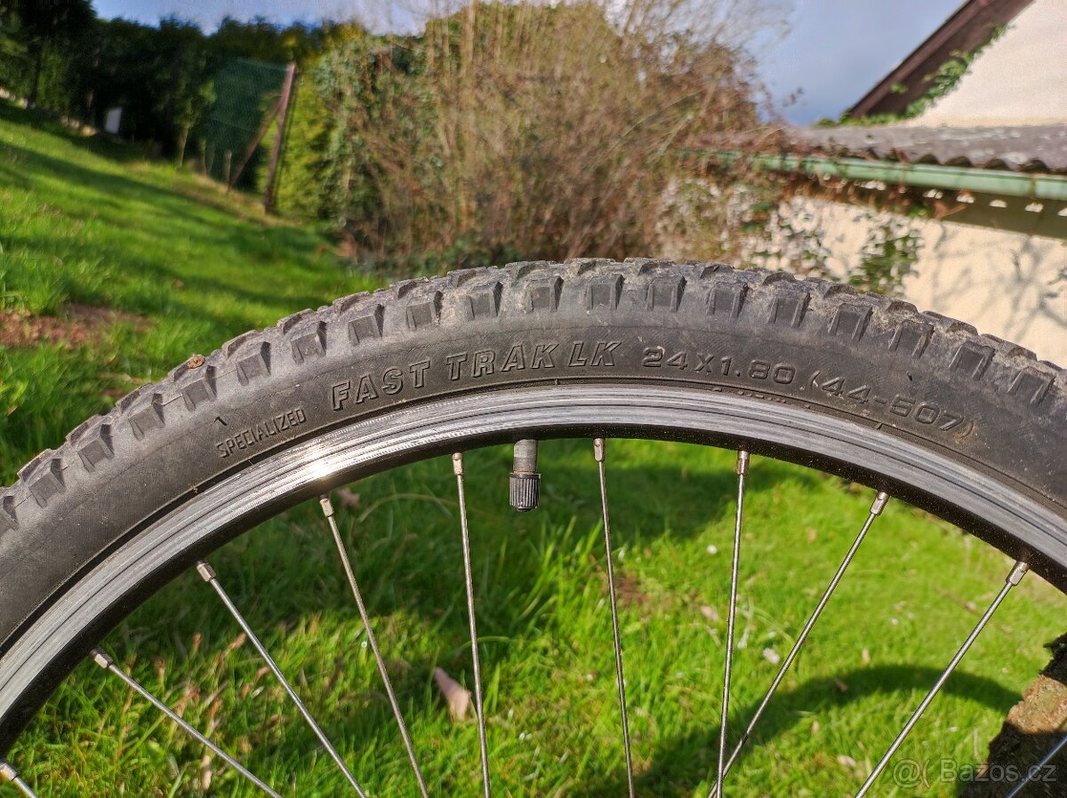 kolo Specialized Hotrock 24 - 10