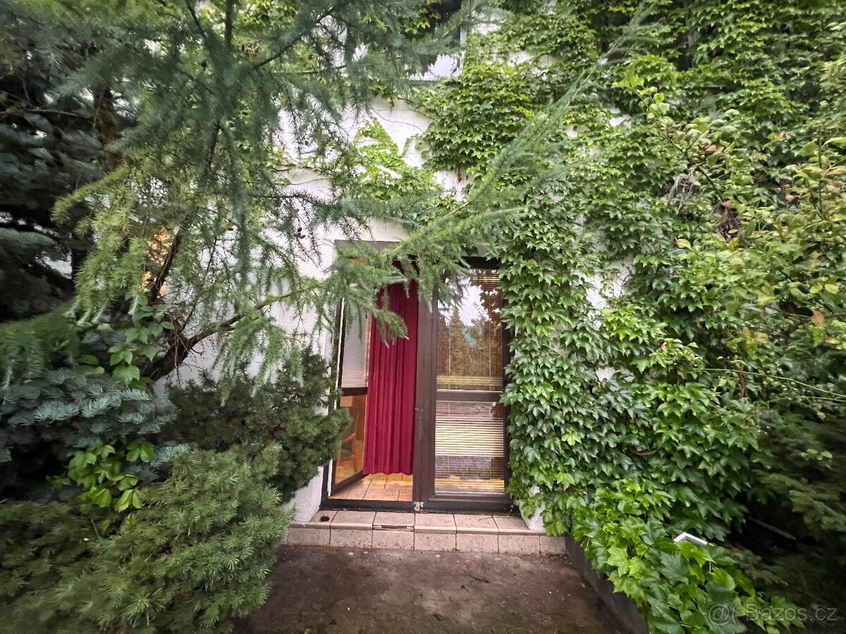 Na Vánoce v novém 2 +1 v Holicích - 10