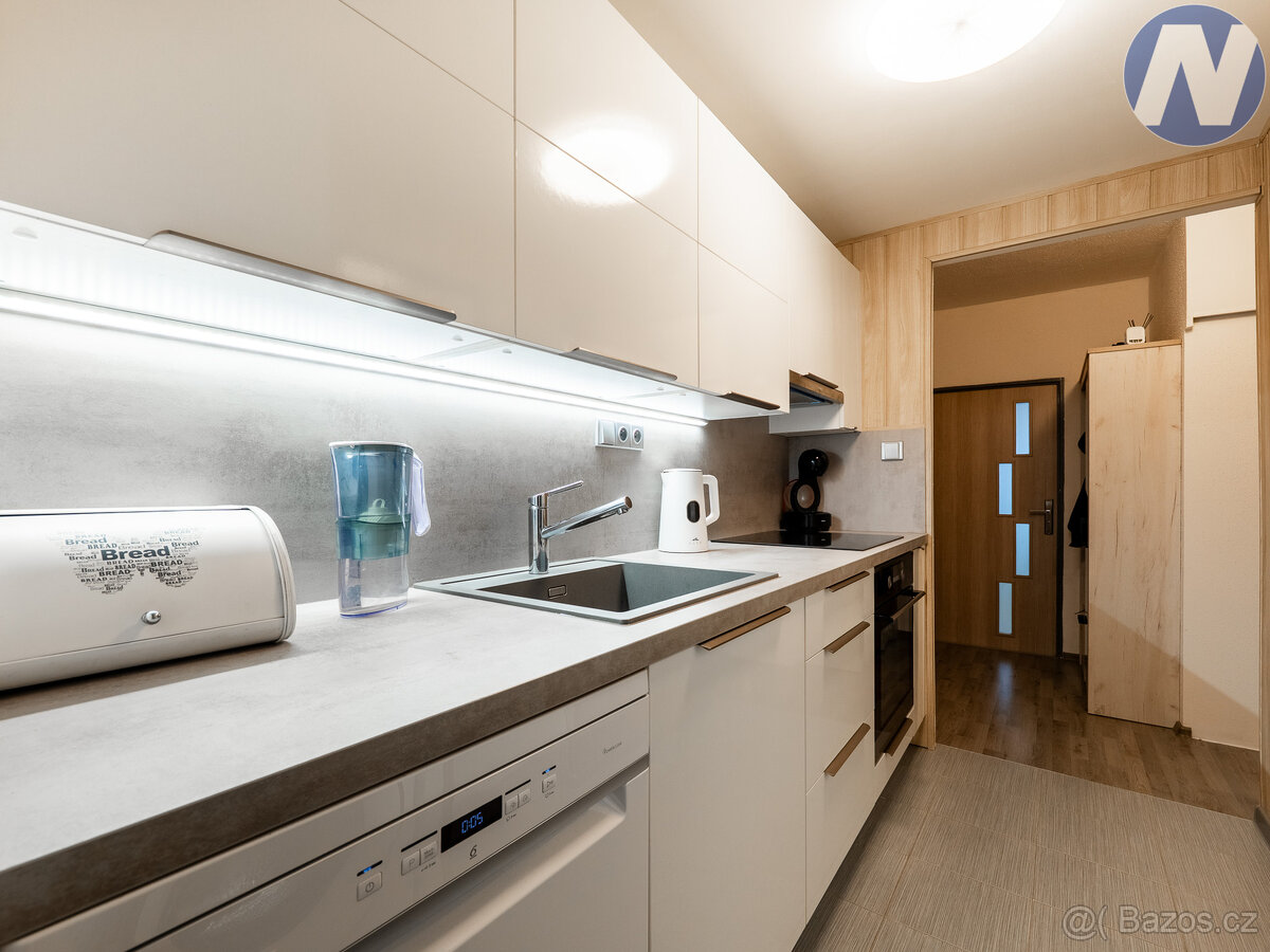 Byt 3+1 s balkonem, Prachatice - 10