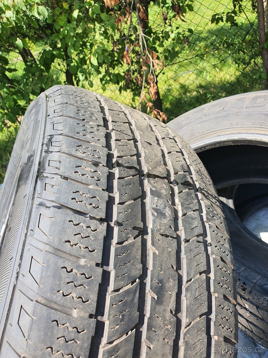 Gumy 275/55 R20 - 10