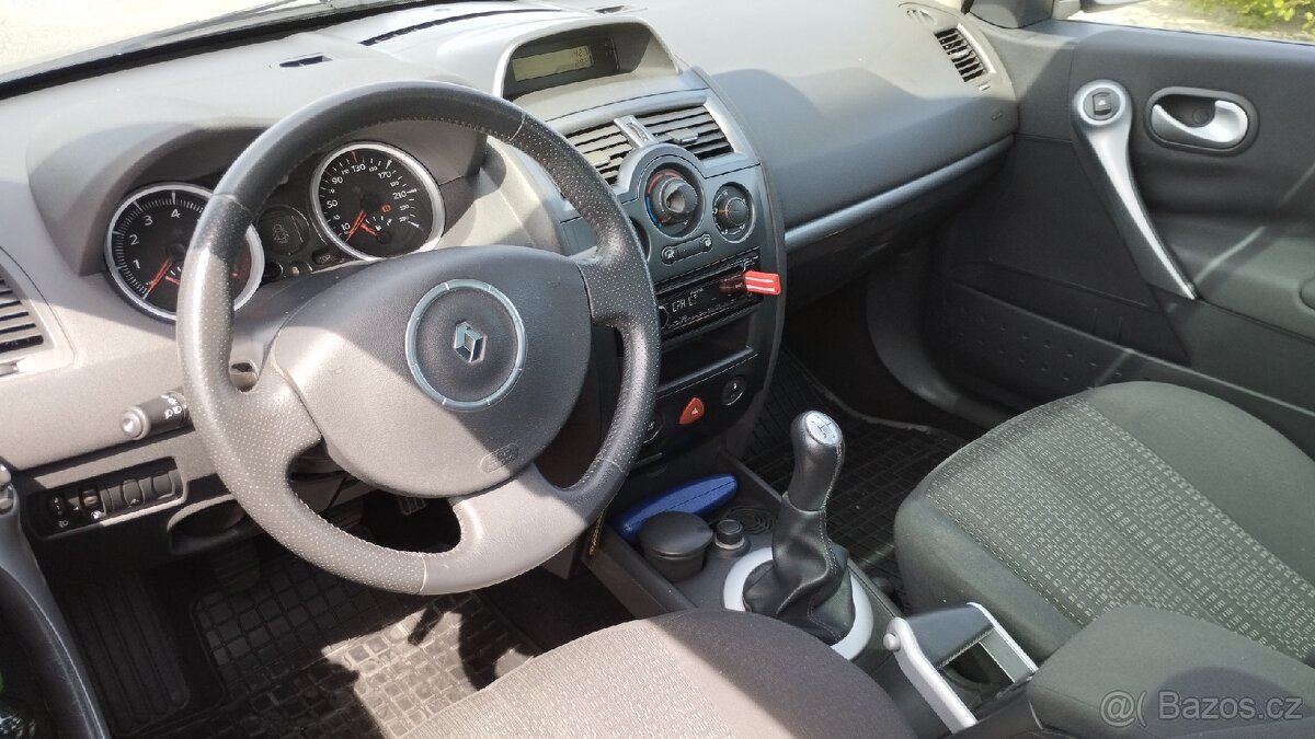 Renault Megane cabrio 145000km. 2007 rok - 10