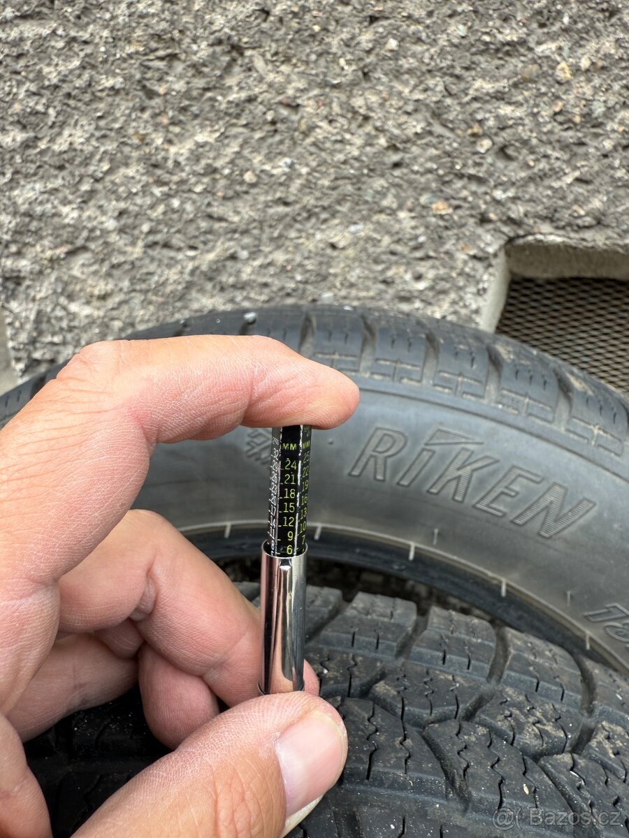 4ks zimní pneu 185/65/15 Riken SnowTime B2 - vzorek 7mm - 10