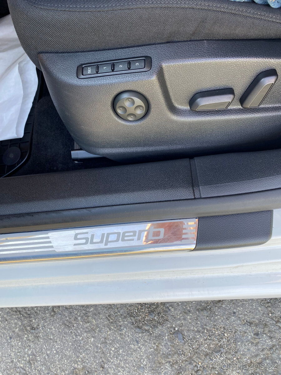 Škoda Superb 2.0 TDI 125kw,r.v. 2014,2.maj.EM a STK 8/2027 - 10