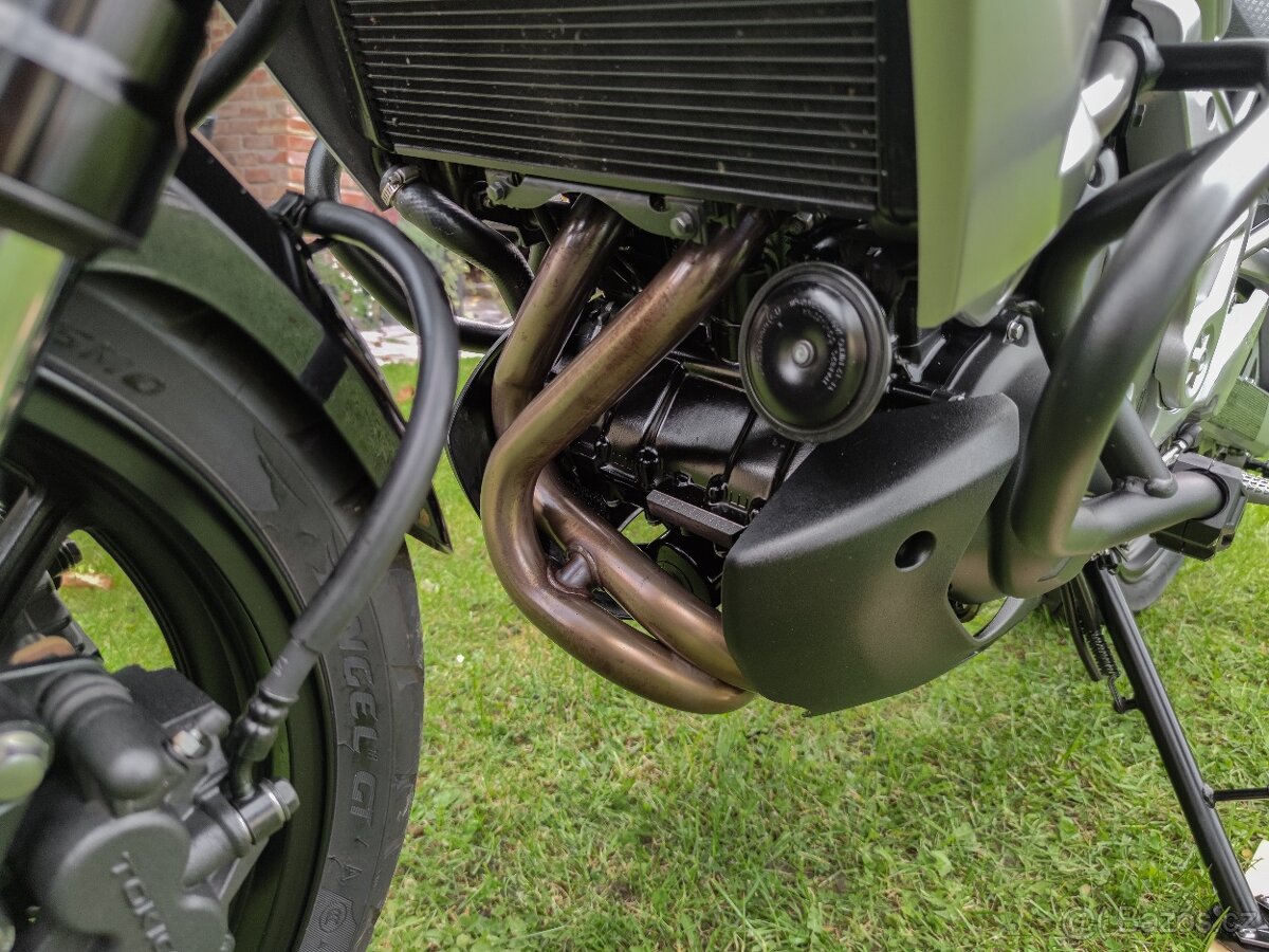 Kawasaki Versys 650 - 10