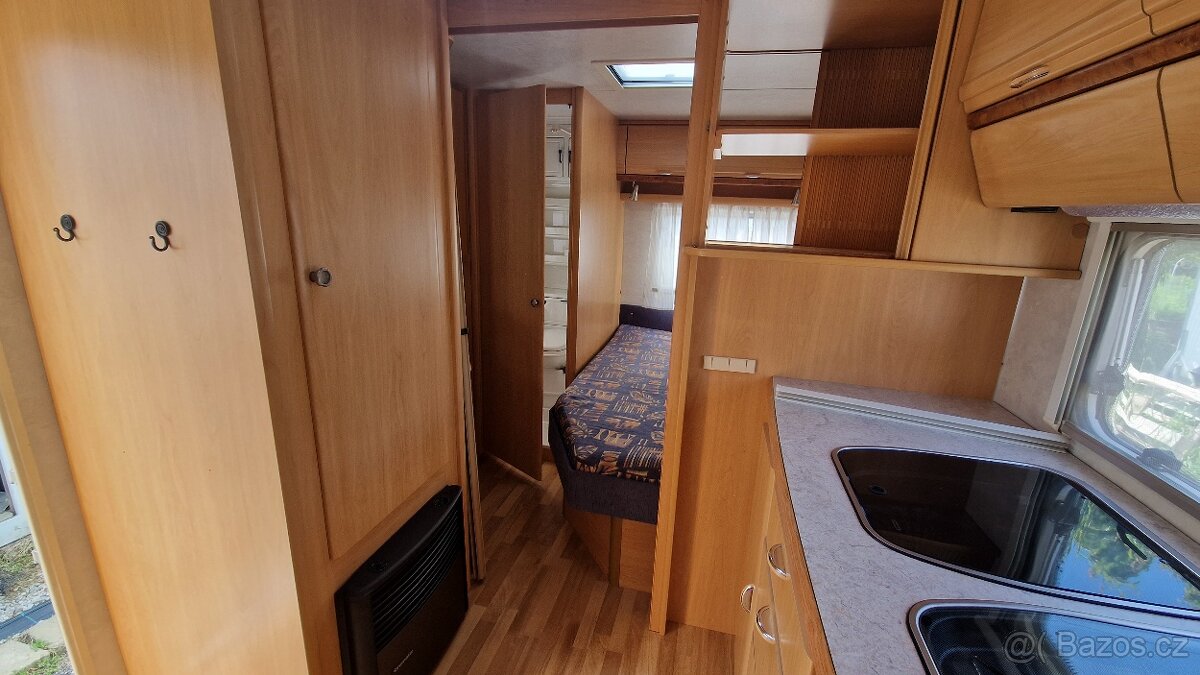 karavan Wilk ZĹAVA 500€ Stern 450 1300kg mover - 10