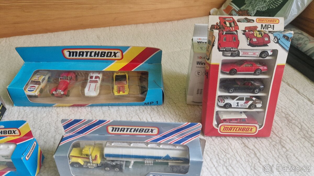 MATCHBOX autíčka - 10