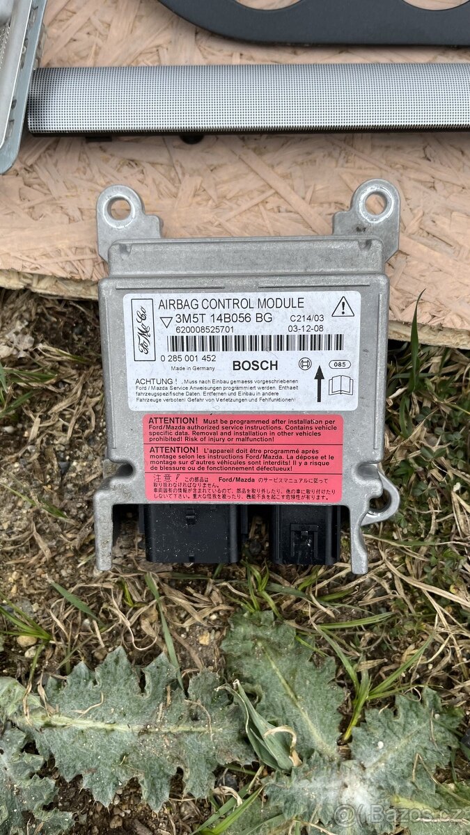 Prodam interierove plasty a casti na Ford c-max - 10