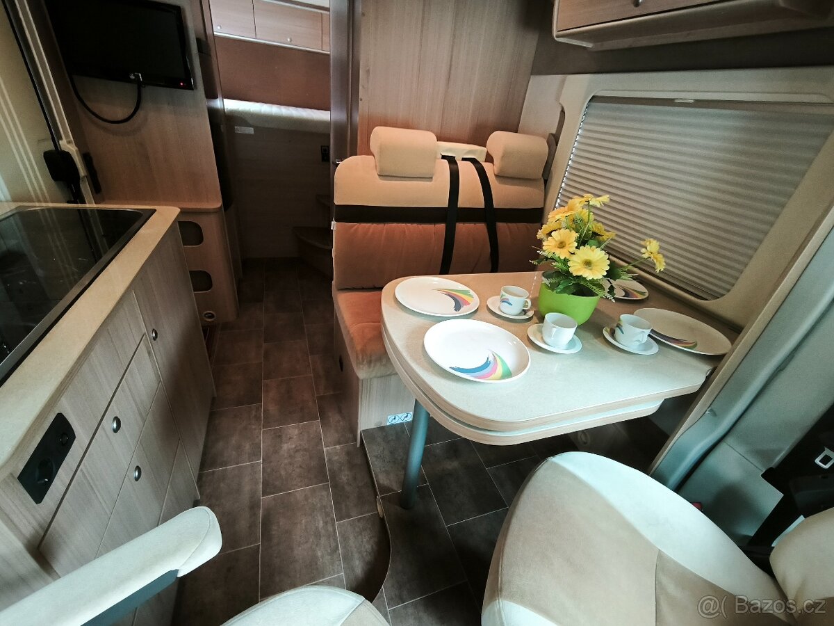 Obytné auto Burstner ixeo sjížděcí postel garáž,59TIS.KM - 10