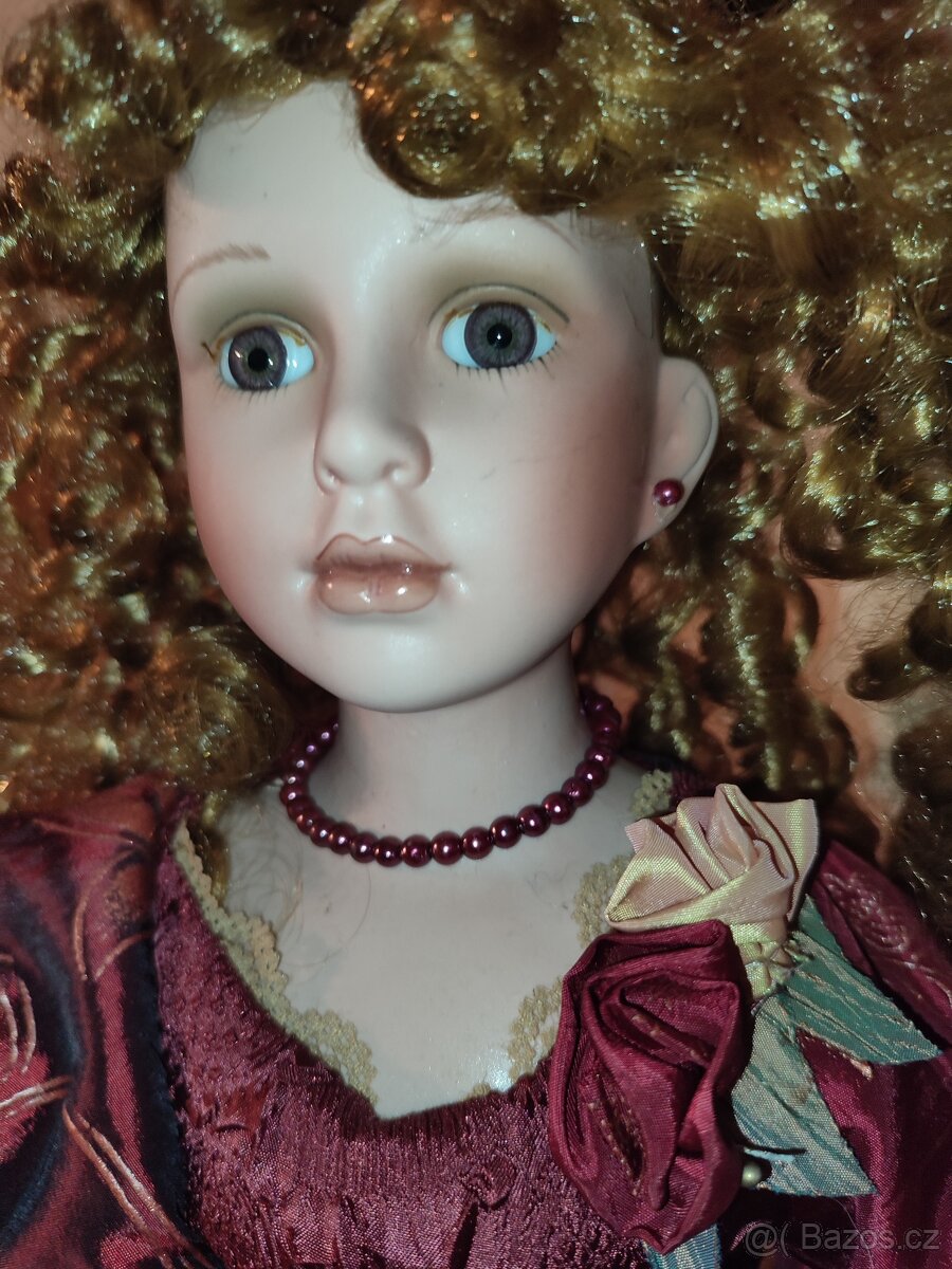 Porcelánová panenka veliká 63cm - 10