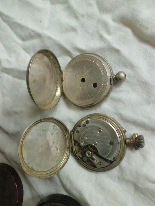 Stará Pozůstalost po Hodináři - Hodinky i Stříbrné a Díly - 10