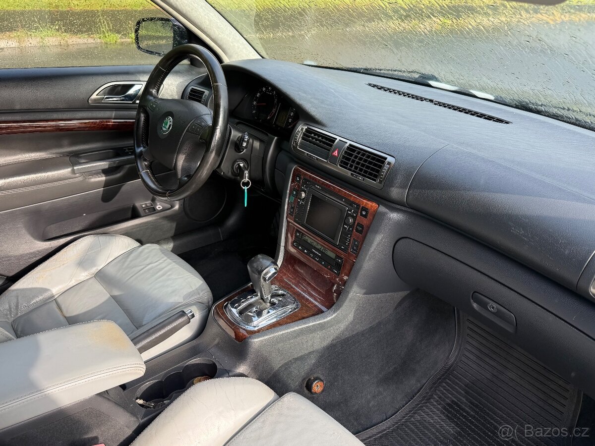 Škoda Superb 2.8 V6 EDICE 100 - náhradní díly - 10