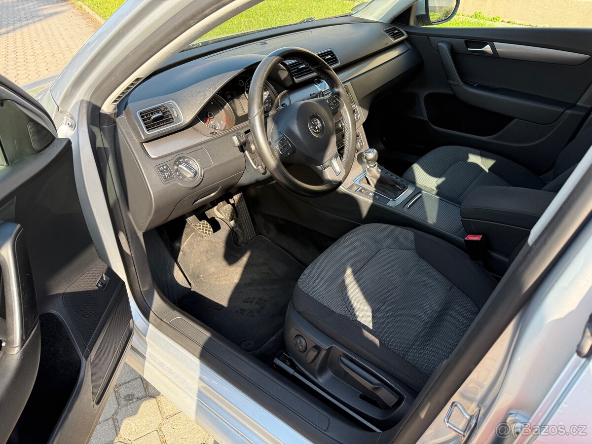 Volkswagen Passat b7 variant 2.0tdi - 10